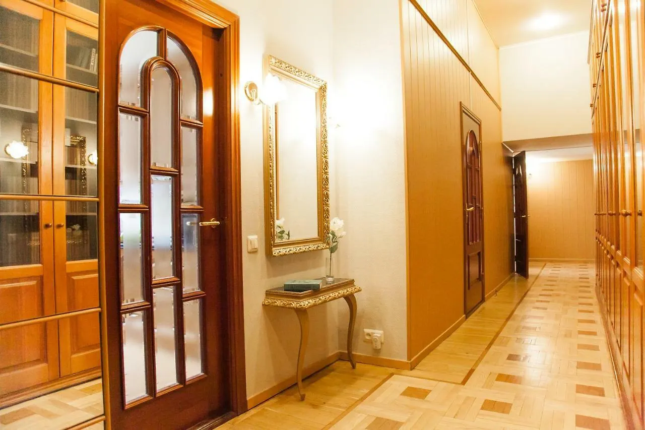 Real Home Apartments In Kiev Center