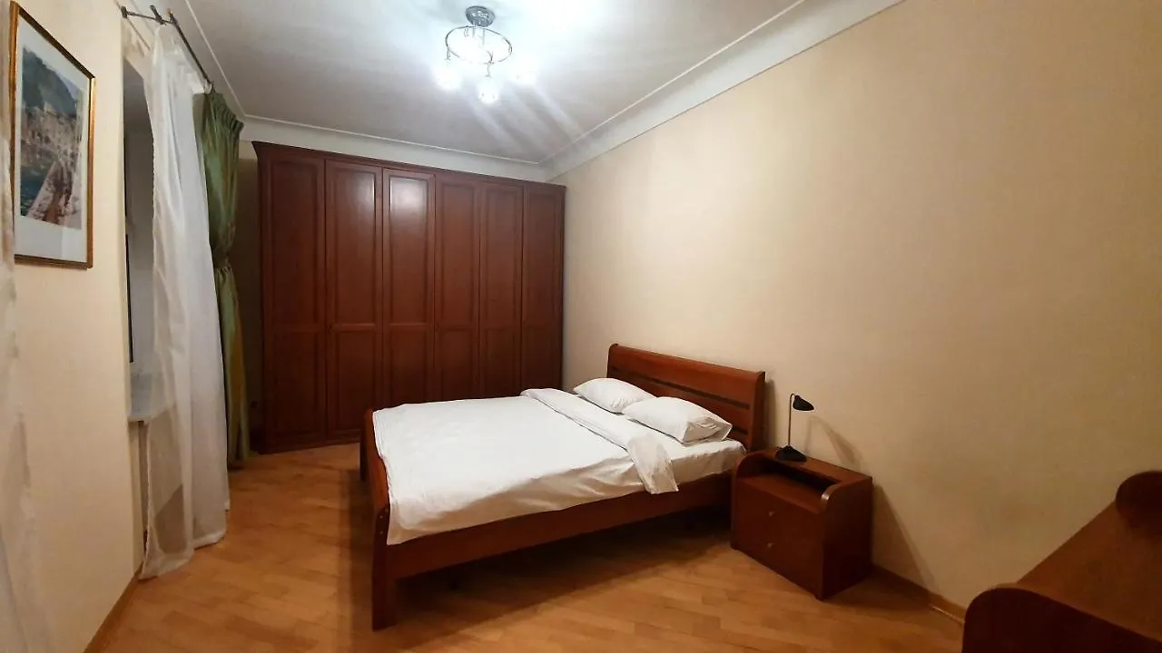 Real Home Apartments In Kiev Center Ukraine