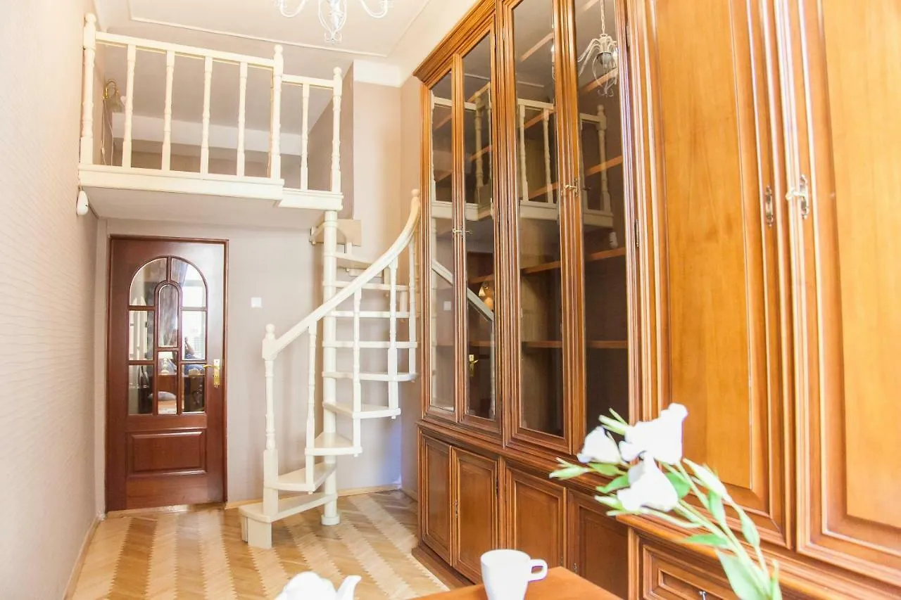 Real Home Apartments In Kiev Center